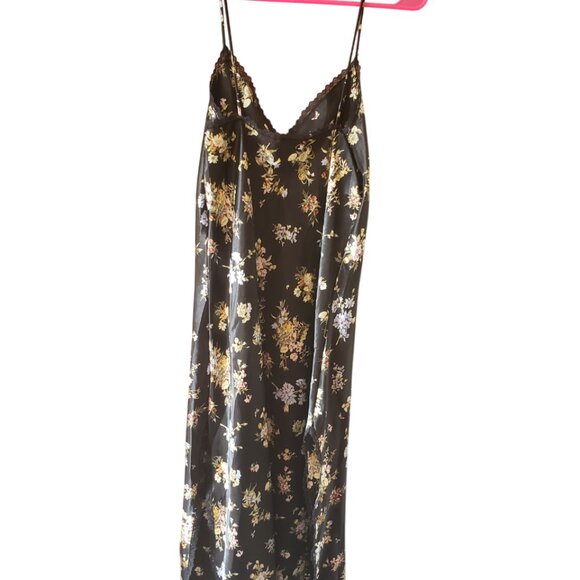 Petra Fashions Black Satin Robe And Nightgown Matching Set Vintage Med Lrg - Picture 7 of 8